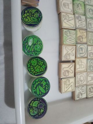 Hello Kitty sellos estampar tinta. Estampación.