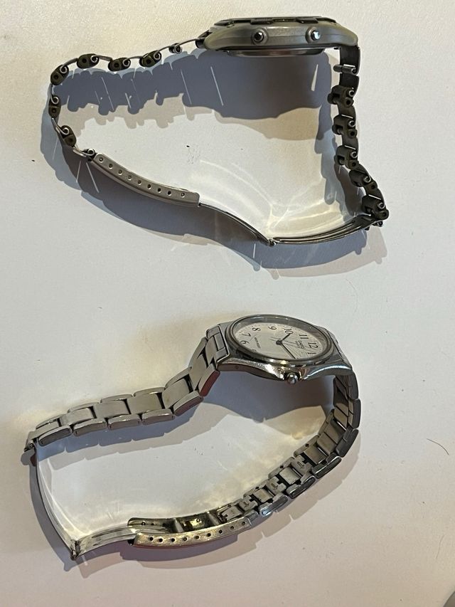 2 relojes Steel Casio