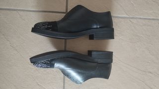 Scarpe basse senza stringhe 