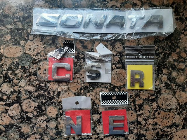 Lote de Logos adhesivos de letras variadas