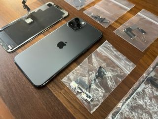 iPhone 11 Pro 64GB  Para piezas o reparación