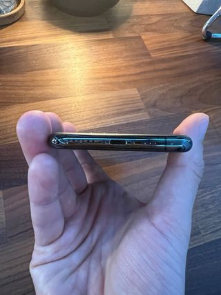 iPhone 11 Pro 64GB  Para piezas o reparación