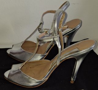 Zapatos de tacón.