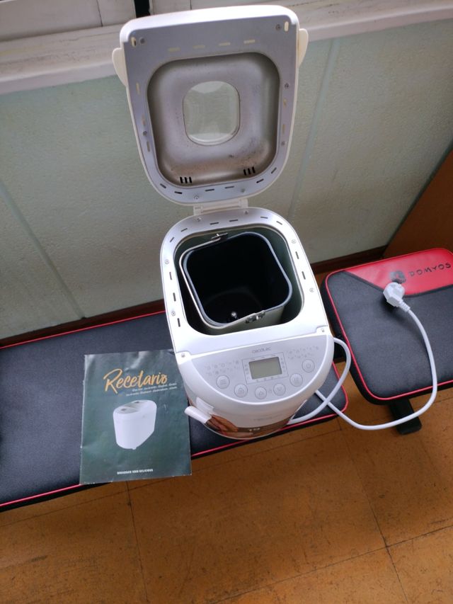 Panificadora CECOTEC Modelo No 02228