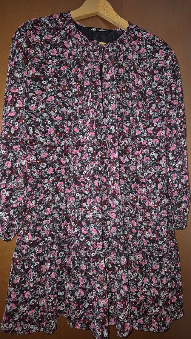 Abito corto. Zara. Taglia m