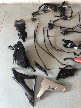 Honda CB 125 R despiece