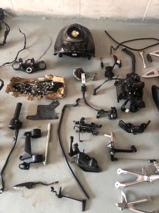 Honda CB 125 R despiece