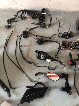 Honda CB 125 R despiece