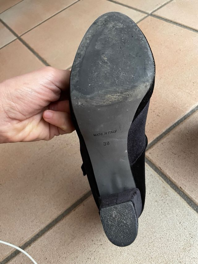 Scarpe con tacco scamosciate