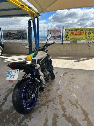 Yamaha MT07