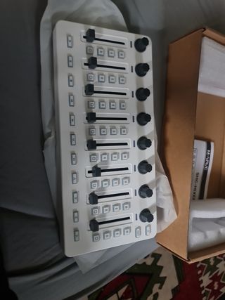 Mesa de mezclas dj controlador