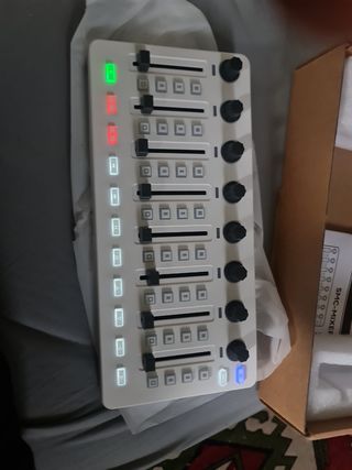 Mesa de mezclas dj controlador
