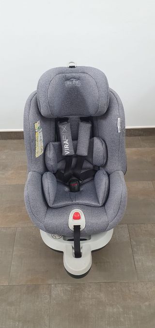 Silla de coche marca Asalvo Virafix