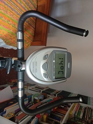 Bicicleta estática en perfecto estado