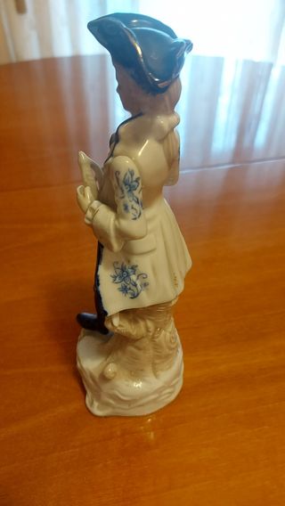 Statuetta capodimonte 