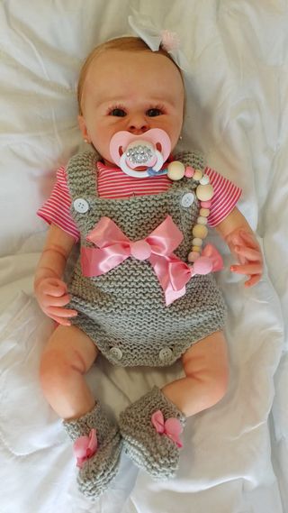 Bebe reborn muñeca realista