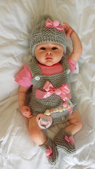 Bebe reborn muñeca realista