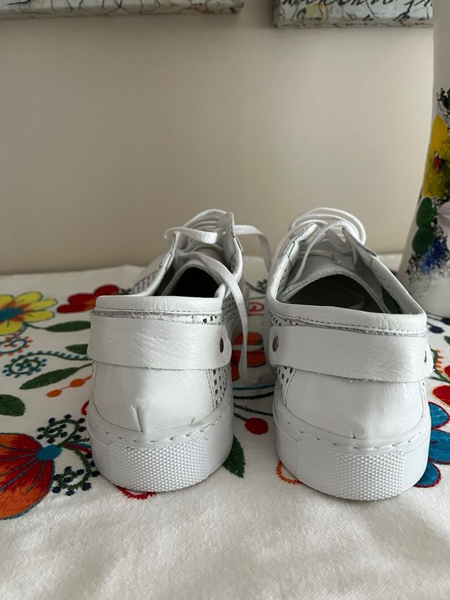 Zapatos piel sin estrenar