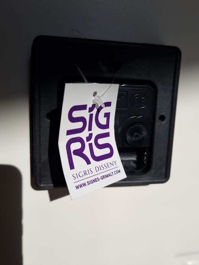 Orologio da parete in metallo