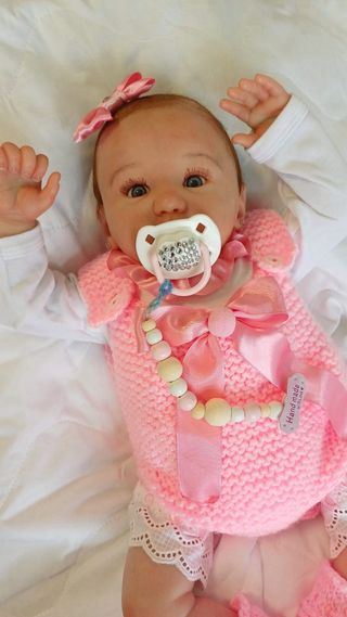 Bebe reborn muñeca realista