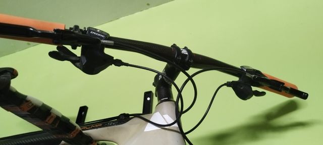 Bicicleta montaña carbono 