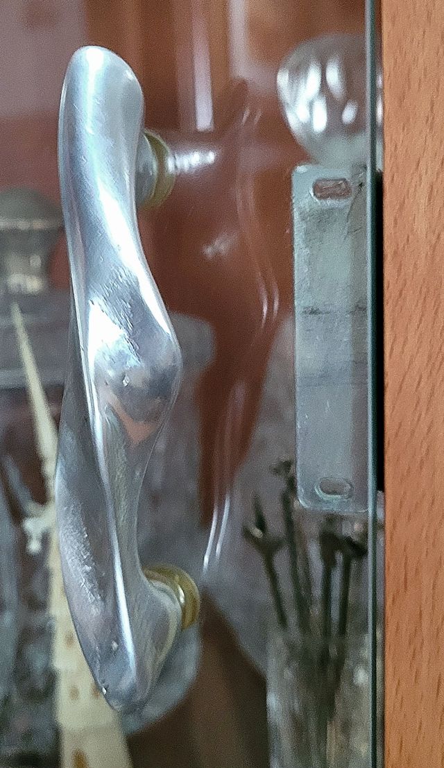 Tirador-es diseño aluminio para mueble