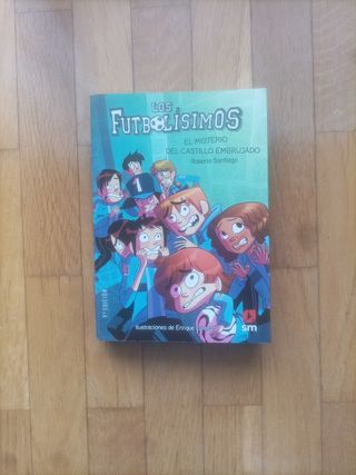 Los Futbolísimos 6: El misterio del castillo embrujado (Spanish Edition)