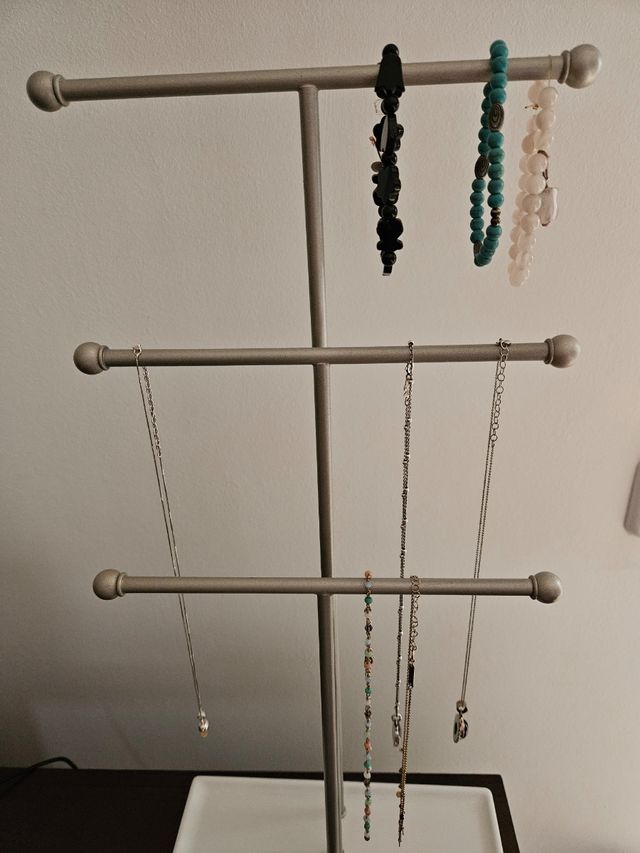 Colgador de collares 3 niveles