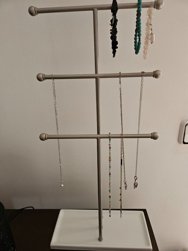 Colgador de collares 3 niveles