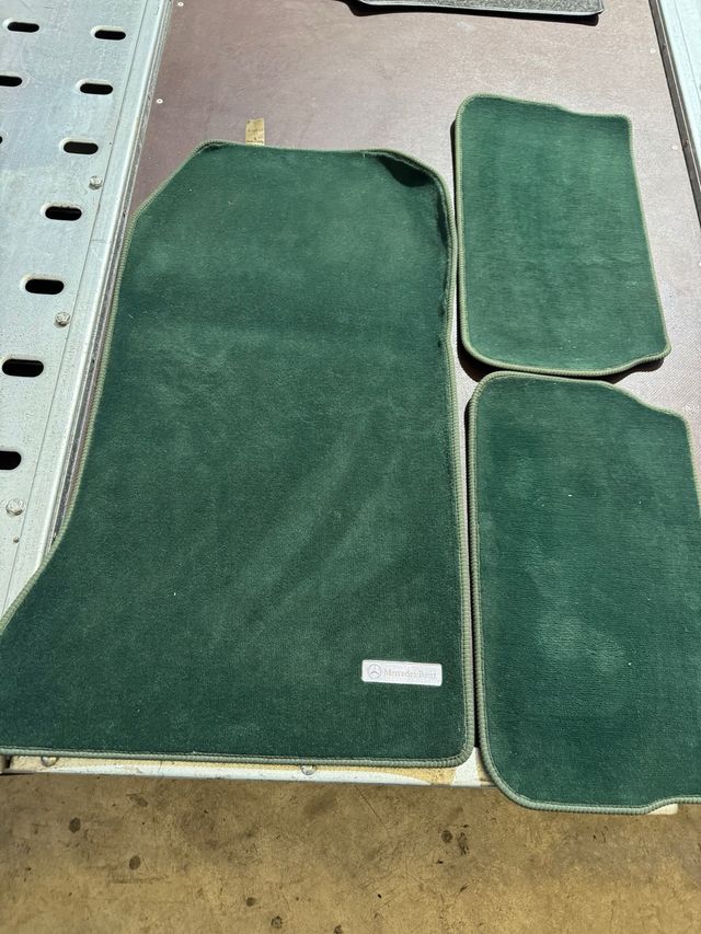 Alfombrillas Mercedes 190