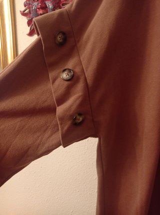 Sudadera marrón 