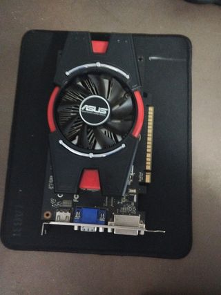 Tarjeta grafica Asus GT 440