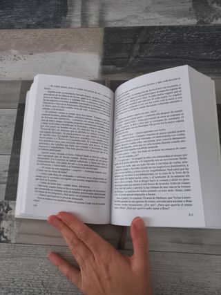 Canción de hielo y fuego: Juego de tronos (Omnium) (Gigamesh Omnium) (Spanish Edition)