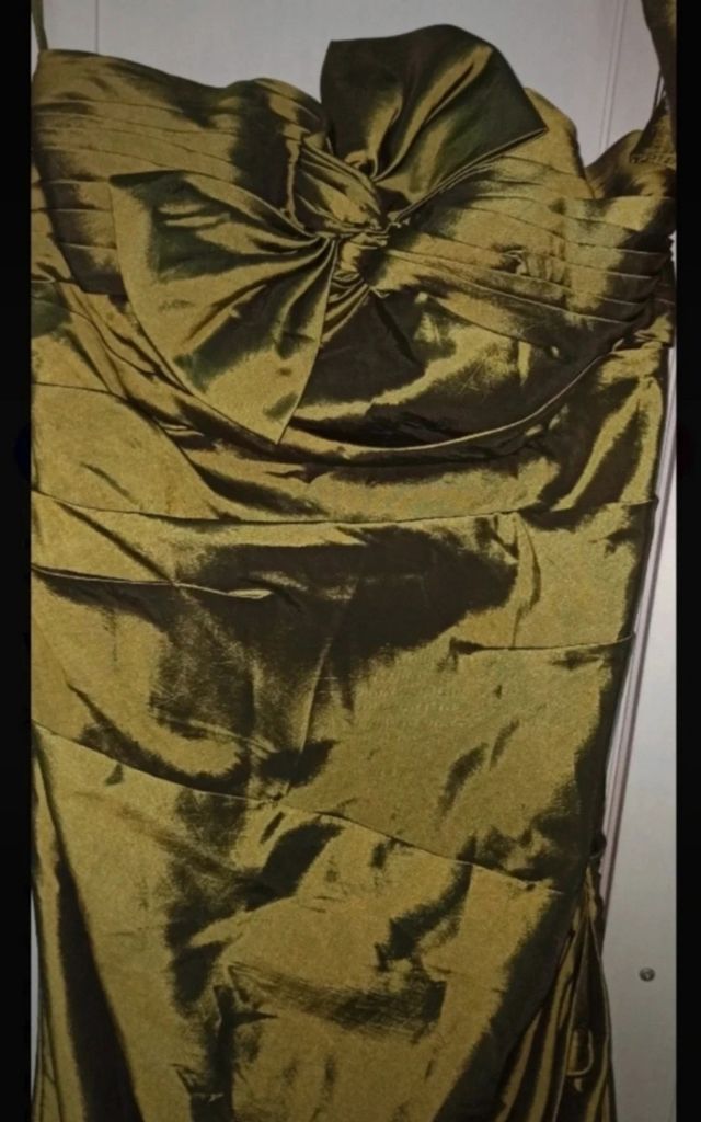 Vestido de fiesta XXL, mujer. Marca Koton