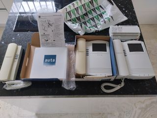 1 Videoportero AUTA Ref. 752305.   85 €