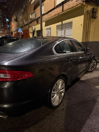 Jaguar XF 2011