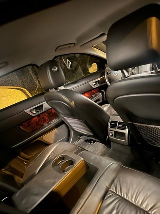 Jaguar XF 2011