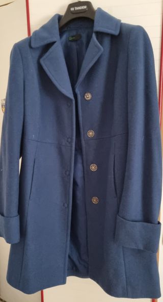 Cappotto al ginocchio praticamente nuovo