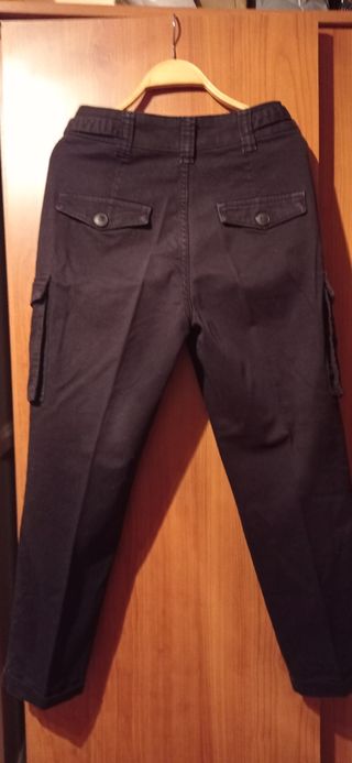 Pantalón cargo mujer negro