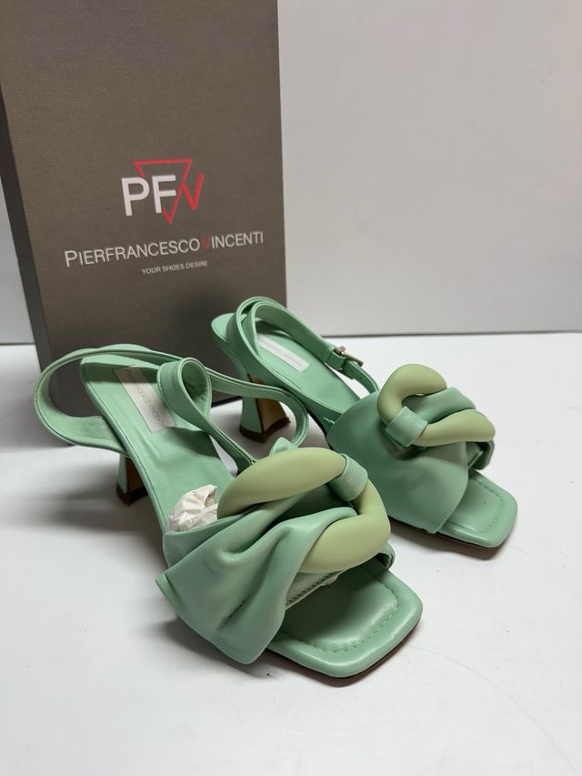 Sandali vera pelle nuovi 37