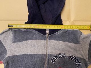 Felpa bimbo Guess con cappuccio leggera