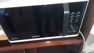 Forno a microonde digitale Sansung