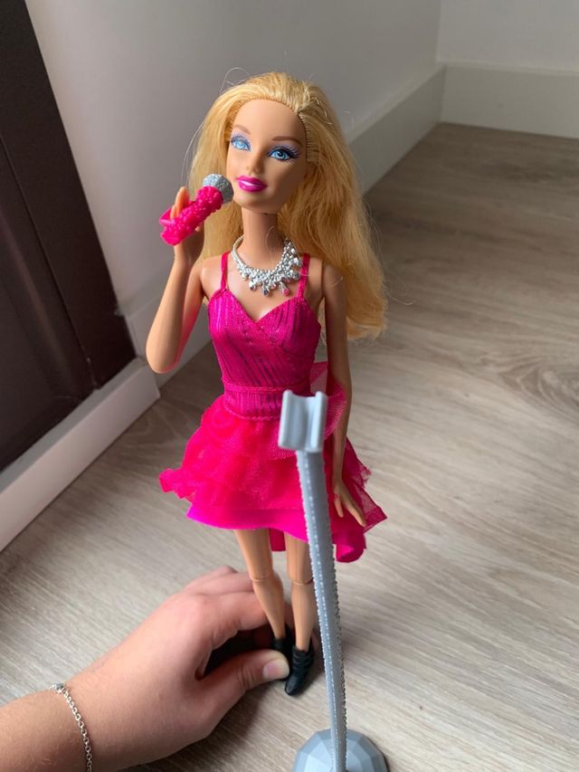 Barbie cantante