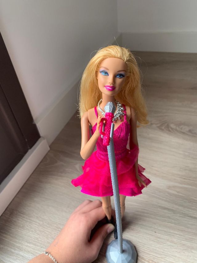 Barbie cantante