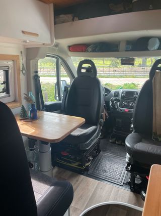 Camper Peugeot Boxer 2019 L2H2 + extras