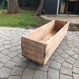 Jardinera o huerto urbano