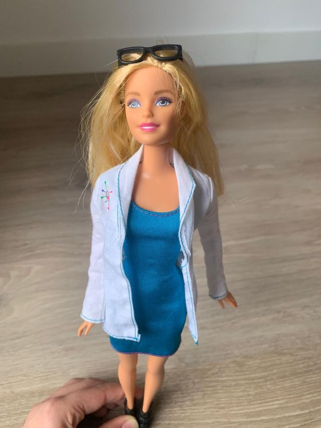 Barbie cientifica