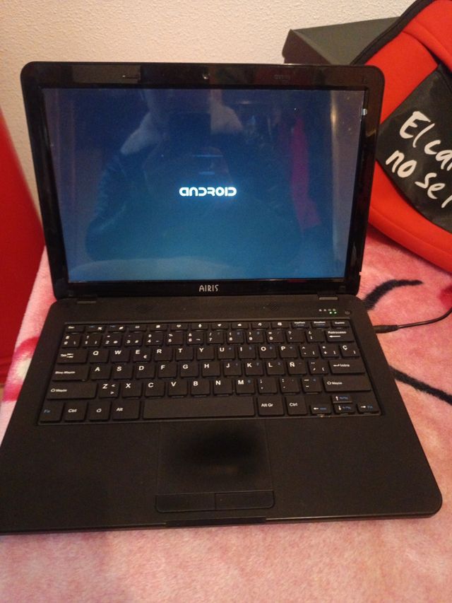 Portátil Airis 