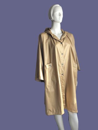 Gabardina holgada 