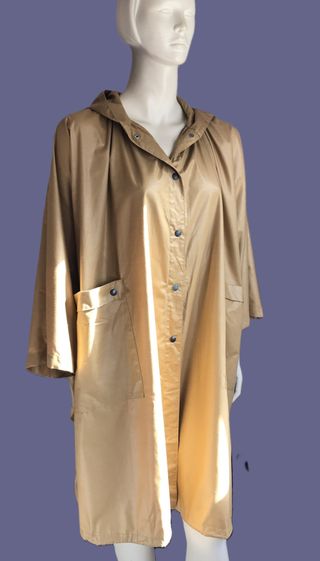 Gabardina holgada 